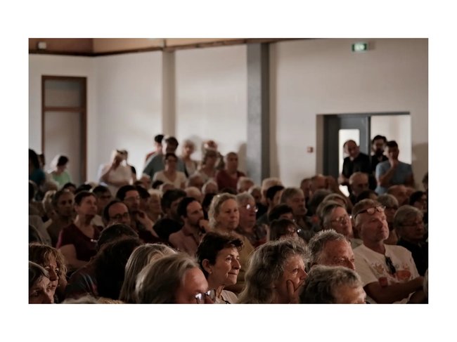 ../previews/006-Conférence calme et concentration,Rassemblement des Gleres,Thorens Glieres.webp.medium.jpeg