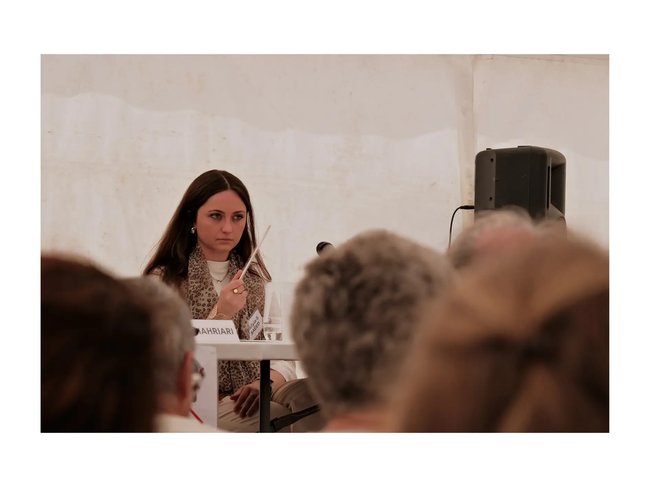 ../previews/070-Témoignage de Madame Seve Aydin-Izouli, conférence Femmes du monde en résistances 1, Rassemblent des Glieres,Thorens Glieres Mai 2025.webp.medium.jpeg