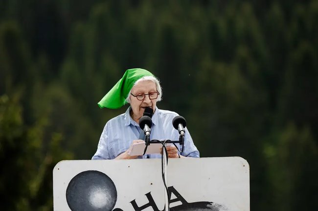 ../previews/050-CRHA_2025_DISCOURS__credit_David_Malacrida_HD-52.webp.medium.jpeg